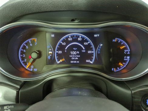 Used 2021 Jeep Grand Cherokee Laredo X image 37