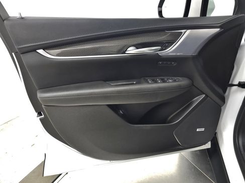 Certified 2024 Cadillac XT5 Sportv AWD/4WD image 14