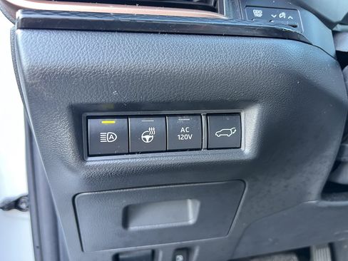 Used 2024 Toyota Grand Highlander AWD Hybrid image 22