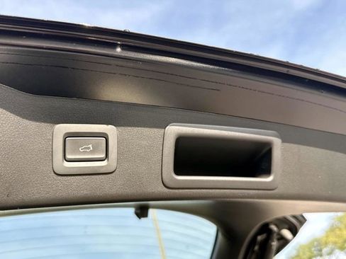 Used 2024 MAZDA CX-5 AWD 2.5 S w/ Preferred Package image 12