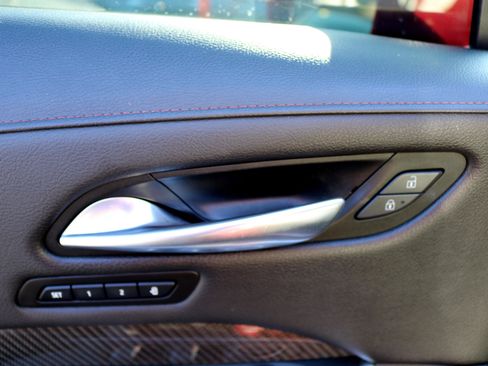 Used 2019 Cadillac XT4 Sport image 14