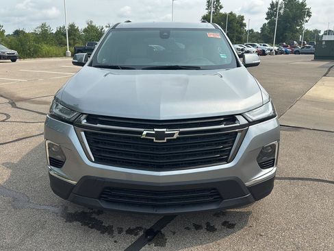 Used 2023 Chevrolet Traverse LS w/ Midnight/Sport Edition AWD/4WD image 8