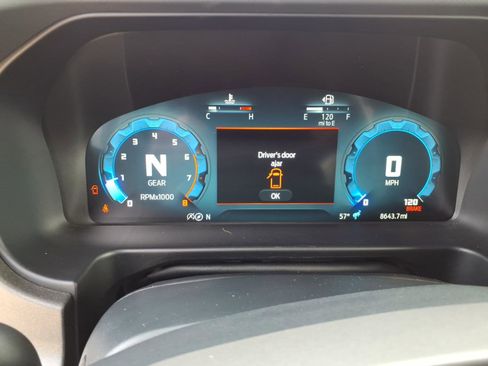 Certified 2025 Ford Bronco Badlands image 14