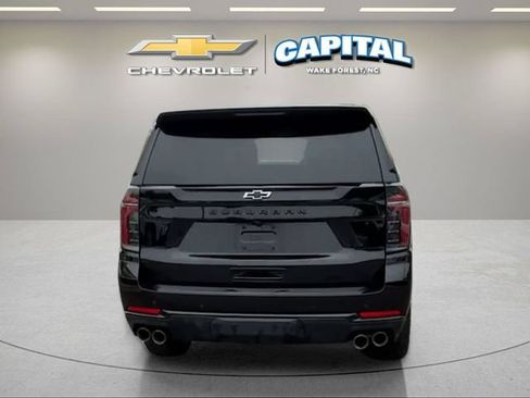 Used 2025 Chevrolet Suburban Z71 AWD/4WD image 4