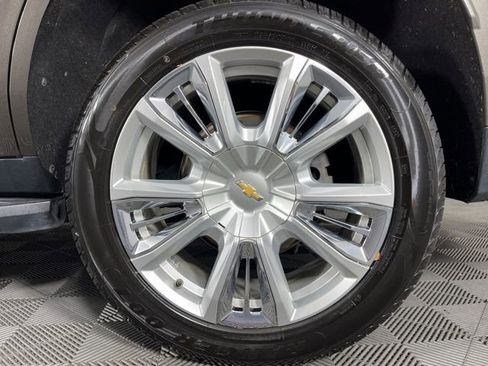 Used 2021 Chevrolet Tahoe LT image 13