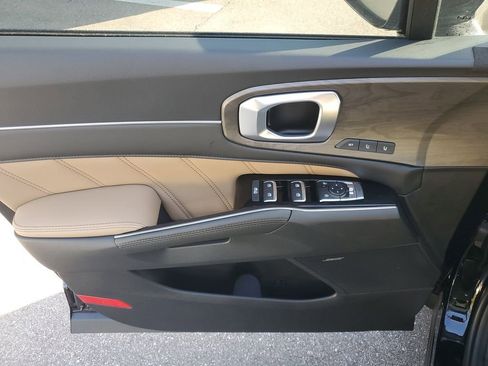 New 2026 Kia Sorento SX Prestige w/ Olive Brown Leather Package image 21