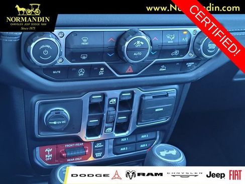 Certified 2025 Jeep Wrangler Unlimited Rubicon AWD/4WD image 11