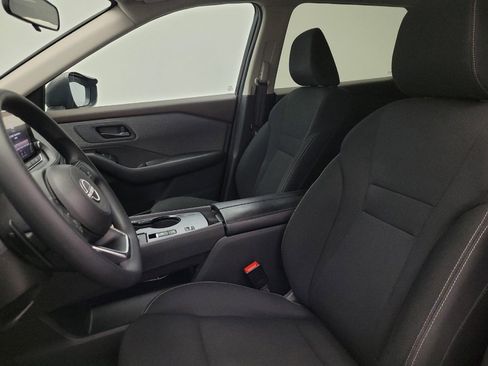 Used 2023 Nissan Rogue S FWD image 17