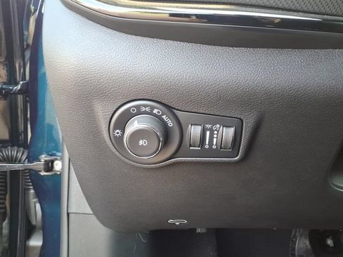New 2026 Jeep Compass Limited AWD/4WD image 16