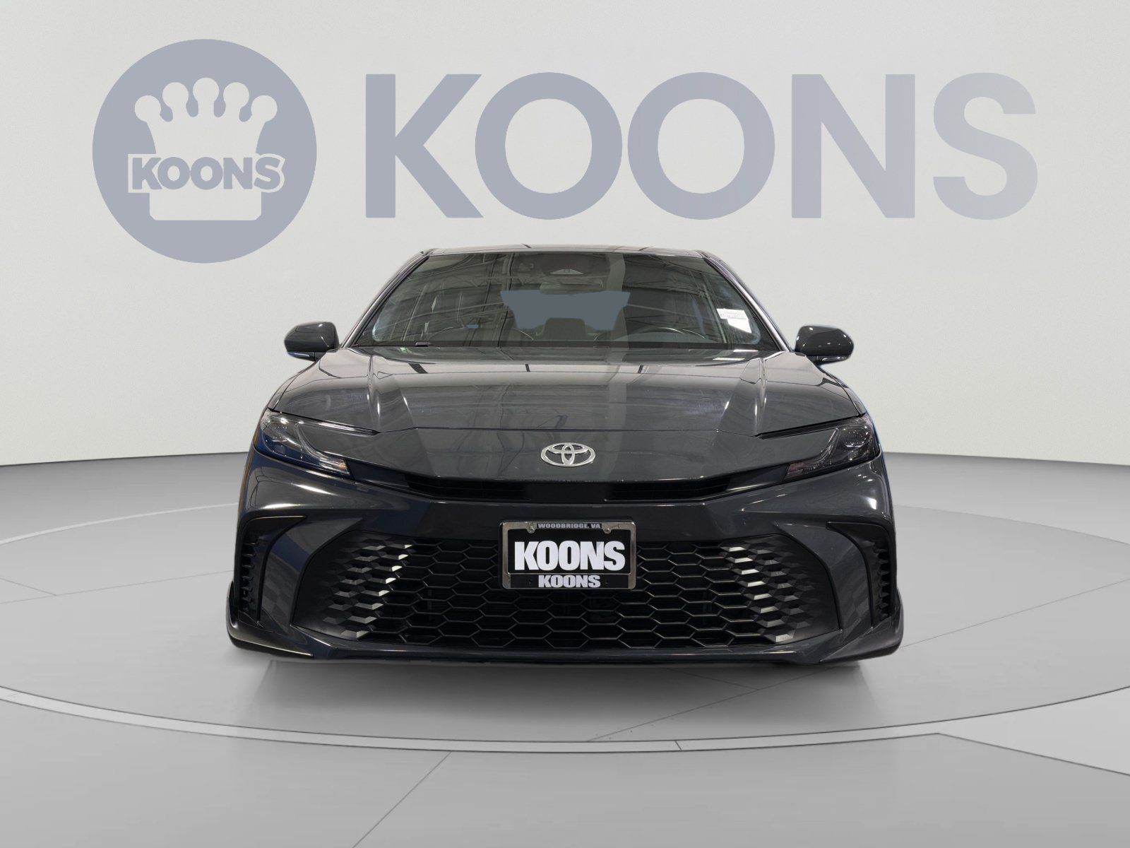 Used 2025 Toyota Camry SE FWD image 11