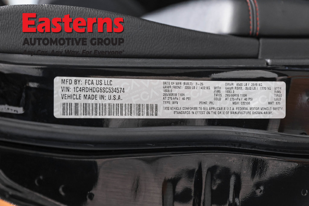 Used 2025 Dodge Durango GT RWD image 37