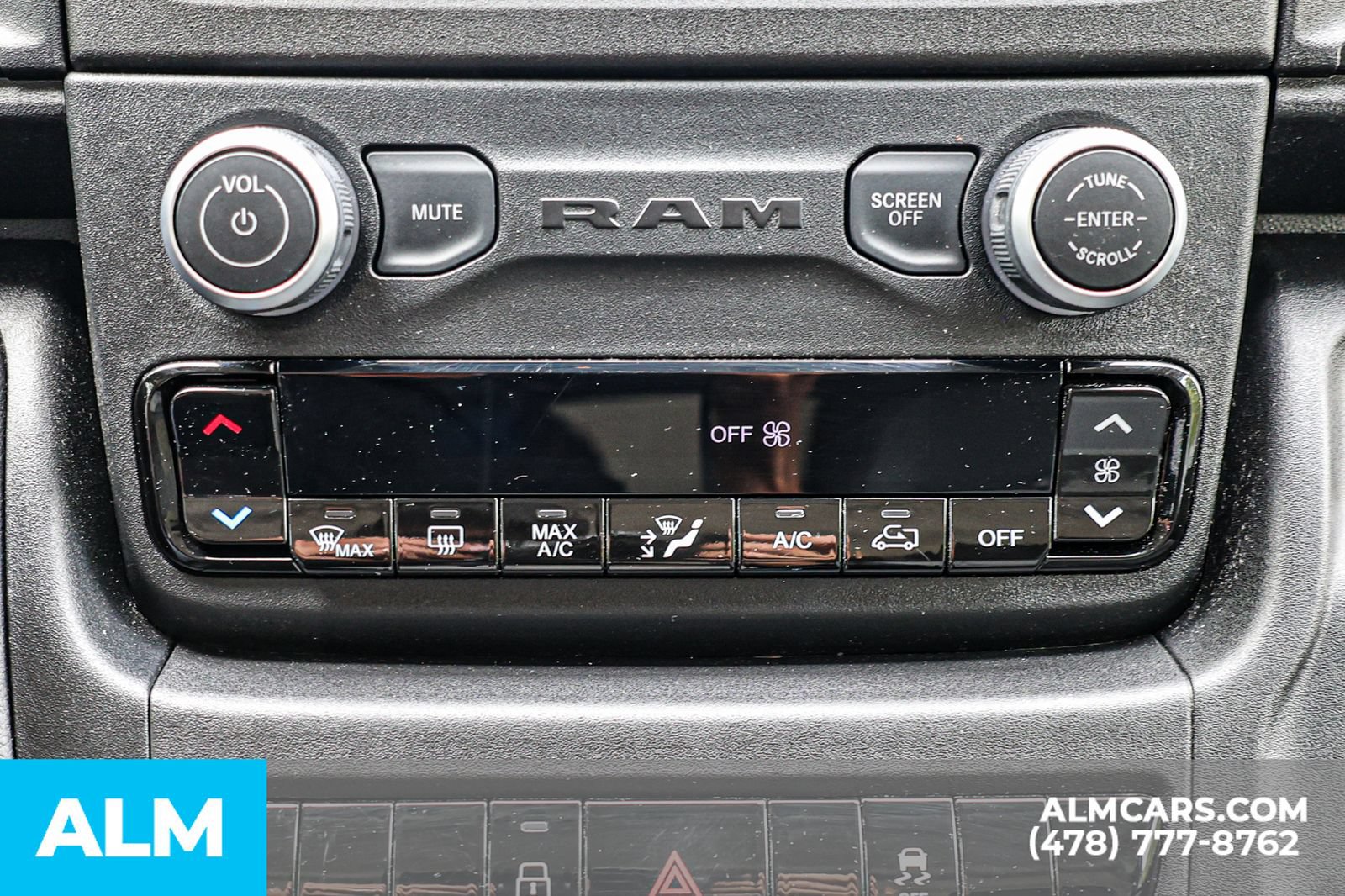 Used 2025 RAM ProMaster 2500 w/ Convenience Group FWD image 35