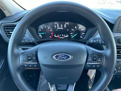 Used 2020 Ford Escape S image 40