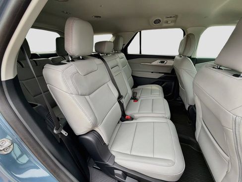 New 2026 Ford Explorer Active w/ Active Comfort Package AWD/4WD image 30