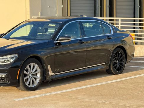 Used 2016 BMW 750i xDrive AWD/4WD image 4