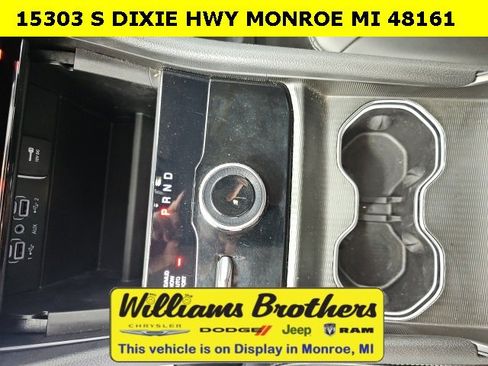 Used 2024 Jeep Grand Cherokee L Limited image 20