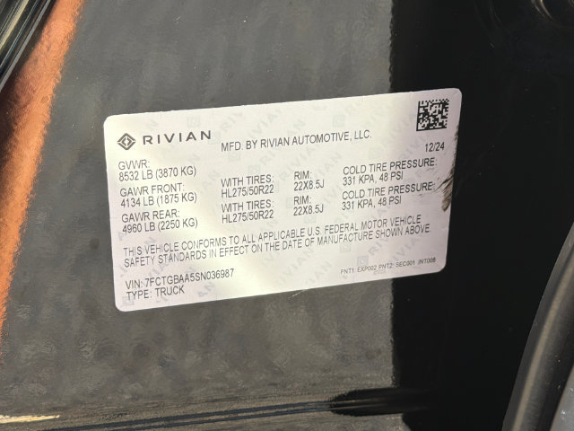 Used 2025 Rivian R1T Adventure Dual AWD/4WD image 33