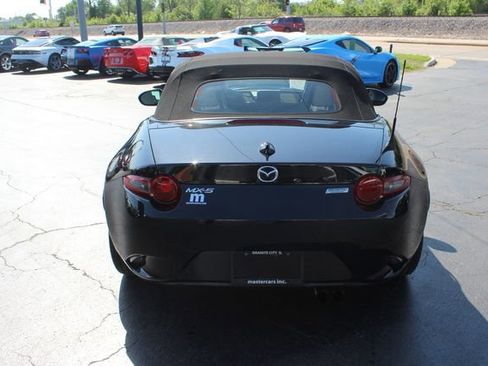 Used 2016 MAZDA MX-5 Miata Grand Touring image 20