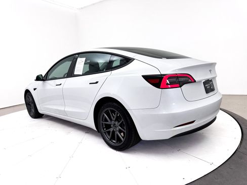 Used 2023 Tesla Model 3 Standard Range RWD image 17