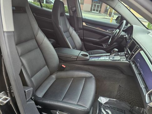 Used 2011 Porsche Panamera image 25