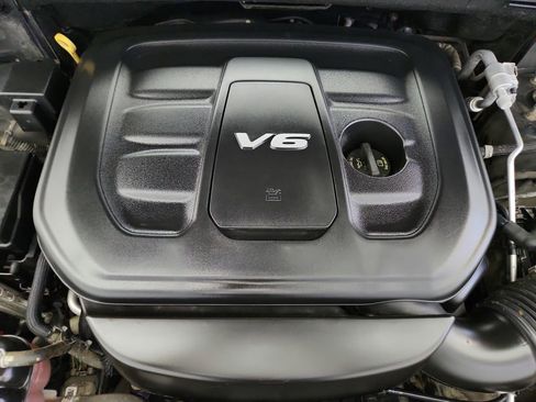 Used 2018 Jeep Grand Cherokee Limited AWD/4WD image 37
