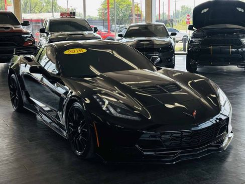 Used 2016 Chevrolet Corvette Z06 w/ 2LZ Preferred Equipment Group RWD image 1