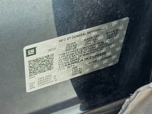 Used 2019 GMC Acadia SLE w/ LPO, Floor Liner Package FWD image 33