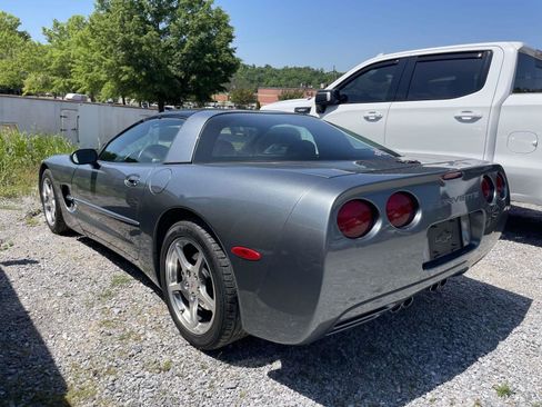 Used 2004 Chevrolet Corvette Coupe w/ Preferred Equipment Group image 6