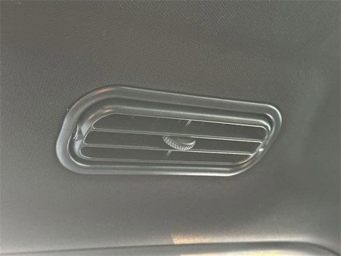 Used 2024 Ford Expedition Max Limited image 21