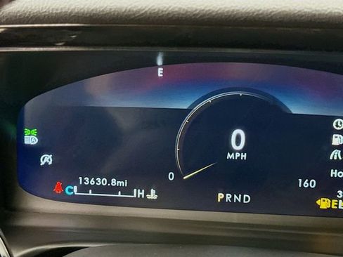 Used 2023 Lincoln Aviator Reserve w/ Equipment Group 201A image 12