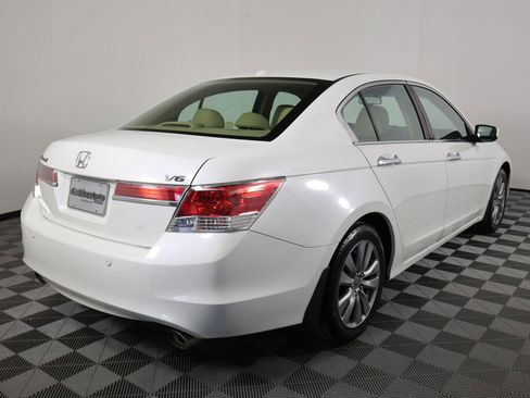 Used 2012 Honda Accord EX-L image 2