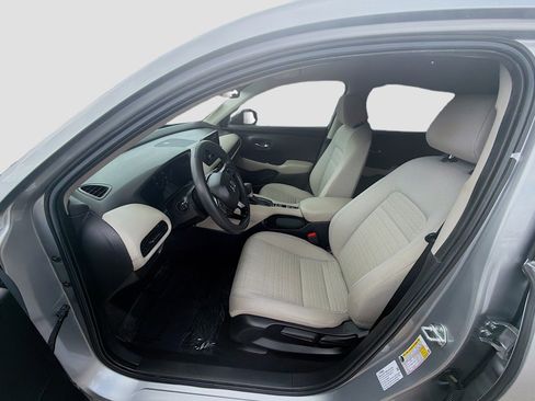 Used 2024 Honda HR-V LX image 18