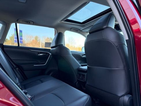 New 2025 Toyota RAV4 XLE Premium image 20