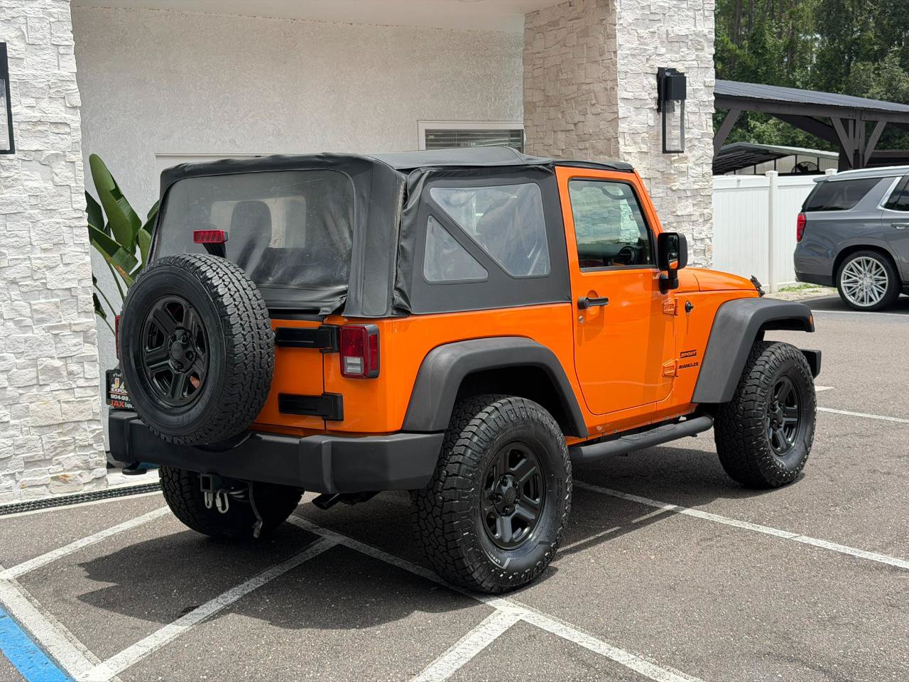 Used 2013 Jeep Wrangler Sport AWD/4WD image 15