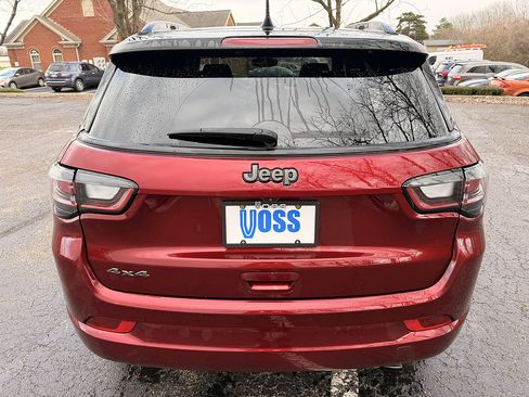 Used 2022 Jeep Compass High Altitude AWD/4WD image 4