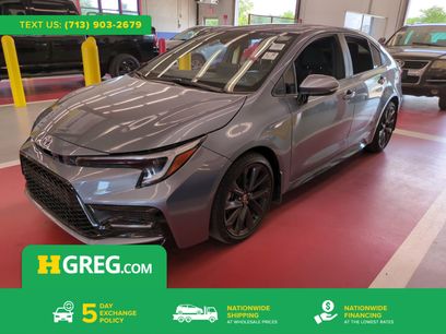 Used 2025 Toyota Corolla SE w/ SE Premium Package