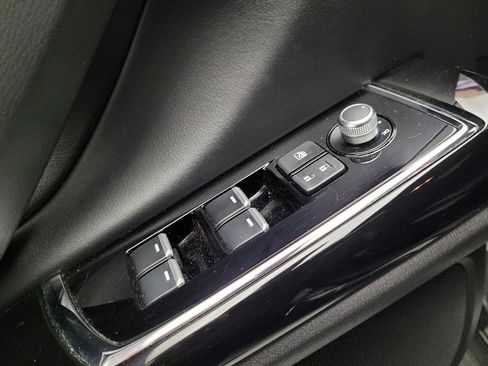 Used 2021 MAZDA CX-9 Touring FWD image 27