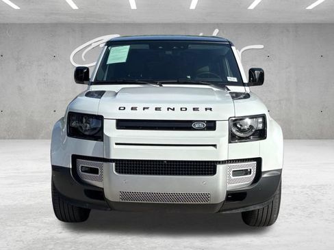 Used 2025 Land Rover Defender 110 S AWD/4WD image 23