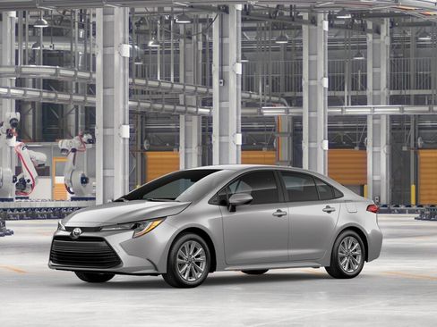 New 2026 Toyota Corolla LE FWD image 2