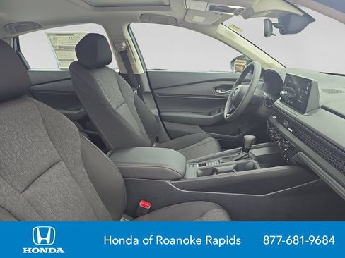 New 2026 Honda Accord SE image 17