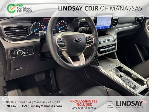 Used 2023 Ford Explorer XLT w/ Equipment Group 202A AWD/4WD image 18