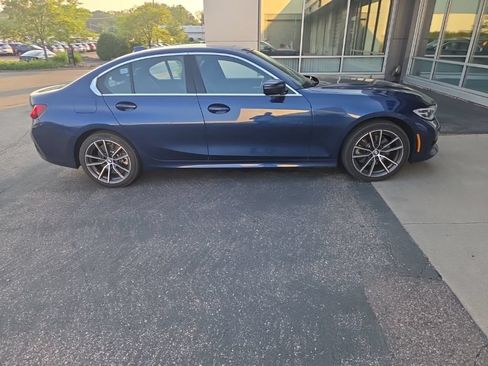 Used 2019 BMW 330i xDrive Sedan w/ Convenience Package AWD/4WD image 20