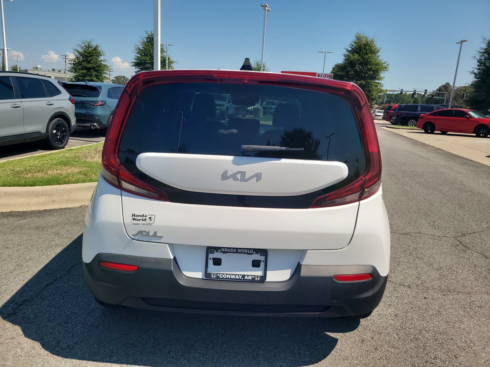Used 2022 Kia Soul LX w/ Technology Package FWD image 4