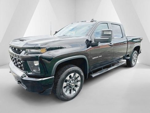 Used 2023 Chevrolet Silverado 2500 Custom w/ Custom Convenience Package AWD/4WD image 3