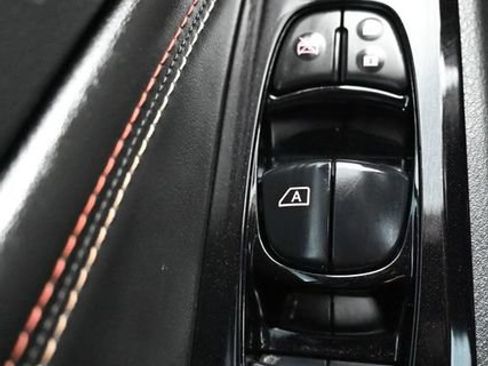 Used 2023 Nissan Altima 2.5 SR w/ SR Premium Package FWD image 28