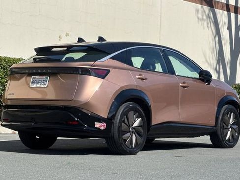 Used 2023 Nissan Ariya FWD image 4