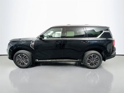 New 2026 Nissan Armada SL w/ Captain's Chari Seat Package image 4