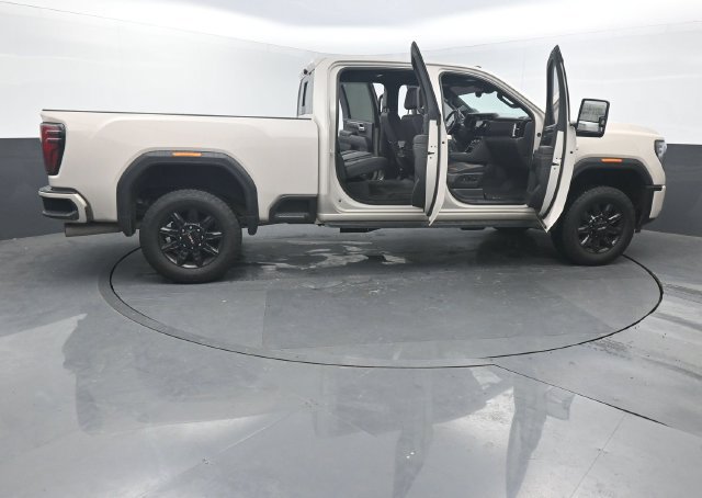 Used 2026 GMC Sierra 2500 AT4 w/ AT4 Premium Plus Package AWD/4WD image 54