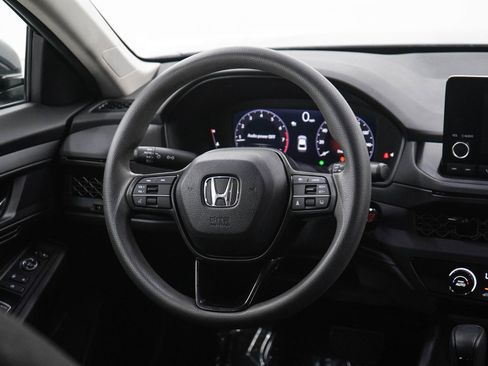Used 2023 Honda Accord LX image 14