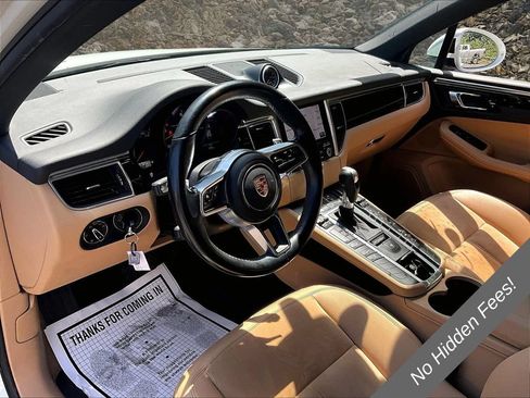 Used 2017 Porsche Macan AWD/4WD image 11